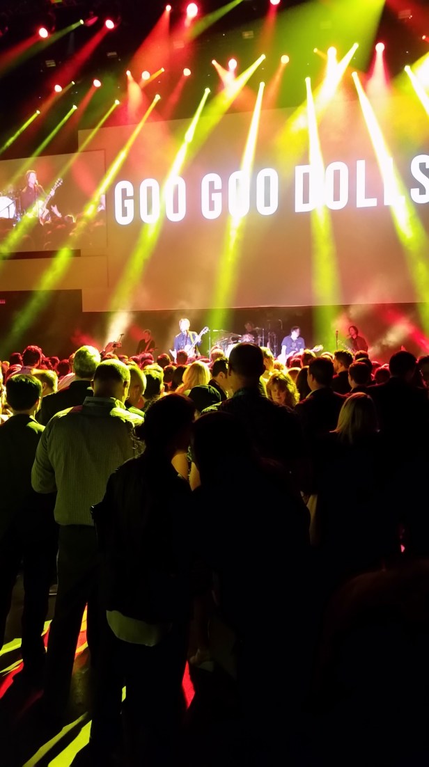 Goo Goo Dolls in concert. Great show! Probably a top-10 all-time band for me.